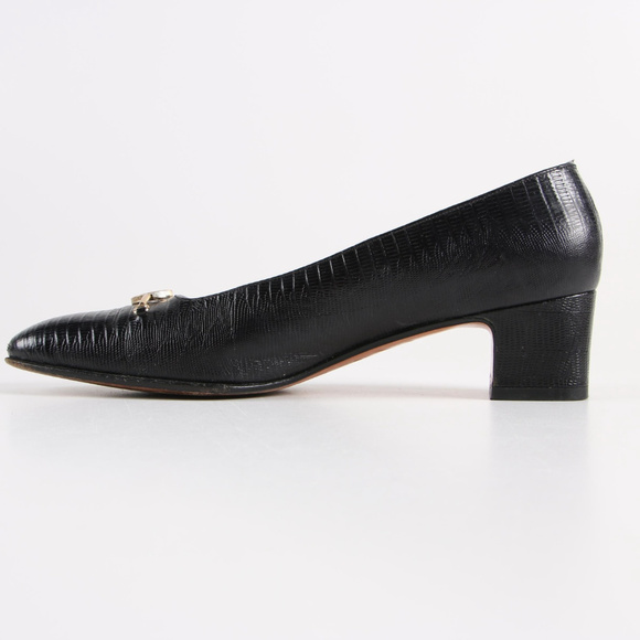 Salvatore Ferragamo Black Lizard Pumps Size 5.5A - Picture 4 of 6